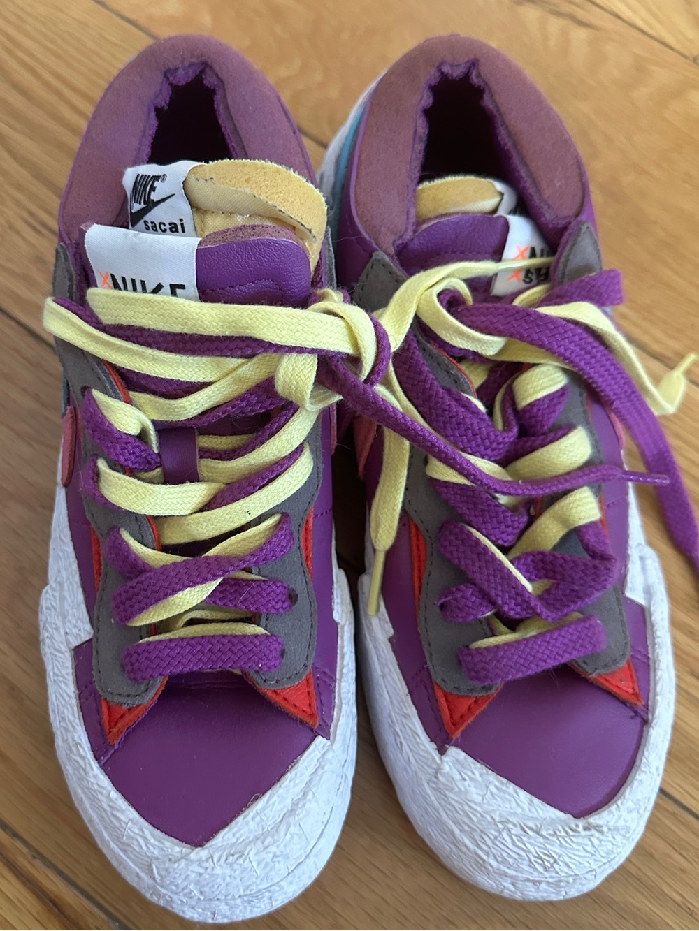 Nike sacai sneaker  unisex size us 4.5